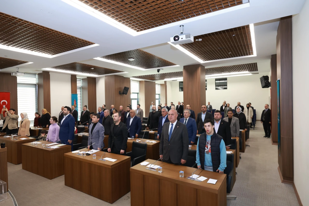 Onikişubat Meclisi’nde Kritik Kararlar Alındı! Yeni Dönem Başladı (8)