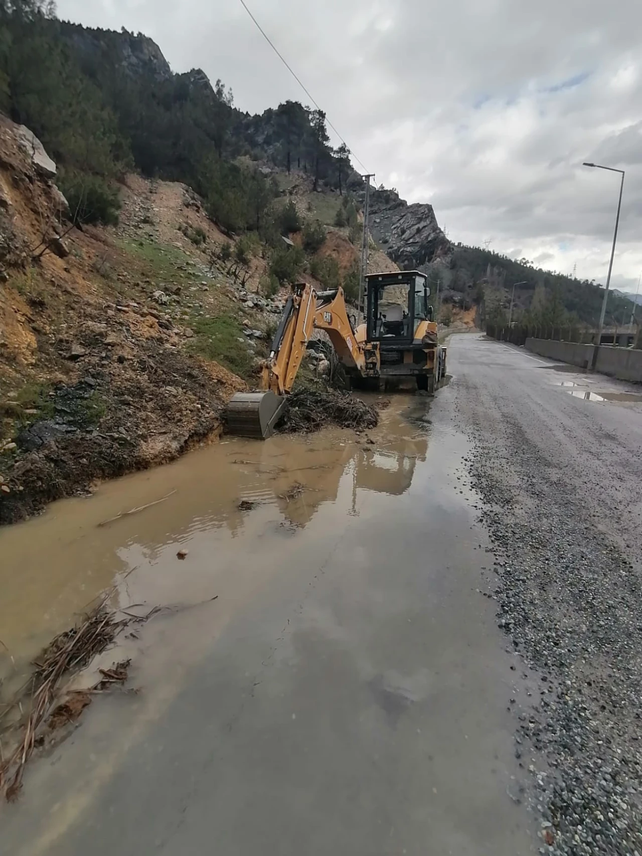 Onikişubat’tan 11 Mahallede Ulaşım Seferberliği! (6)