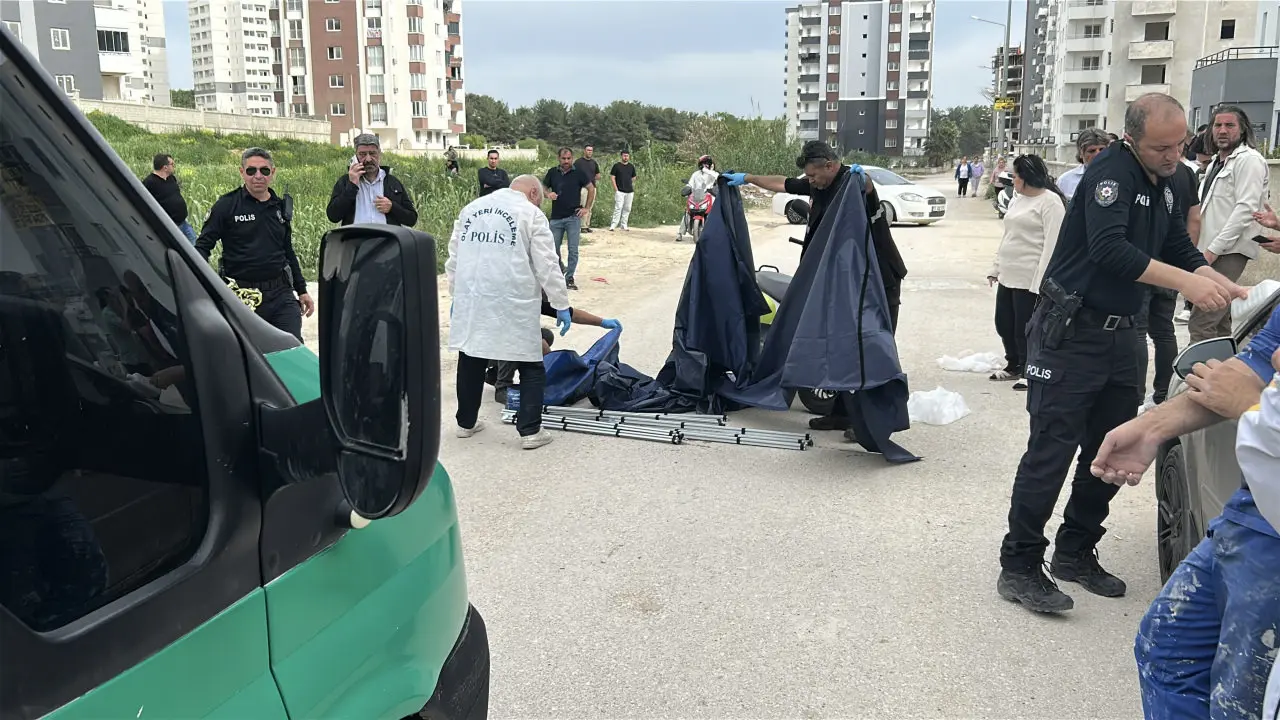 Silahlı Saldırıya Uğrayan Motosikletli Hayatını Kaybetti (3)