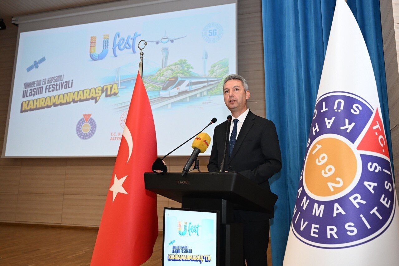 Türkiye’nin Ulaşım Ve Teknoloji Dünyası Kahramanmaraş’ta Gençlerle Buluştu (6)