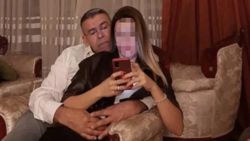 Yasak aşk iddialarıyla gündeme gelen Belediye Başkanı istifa etti