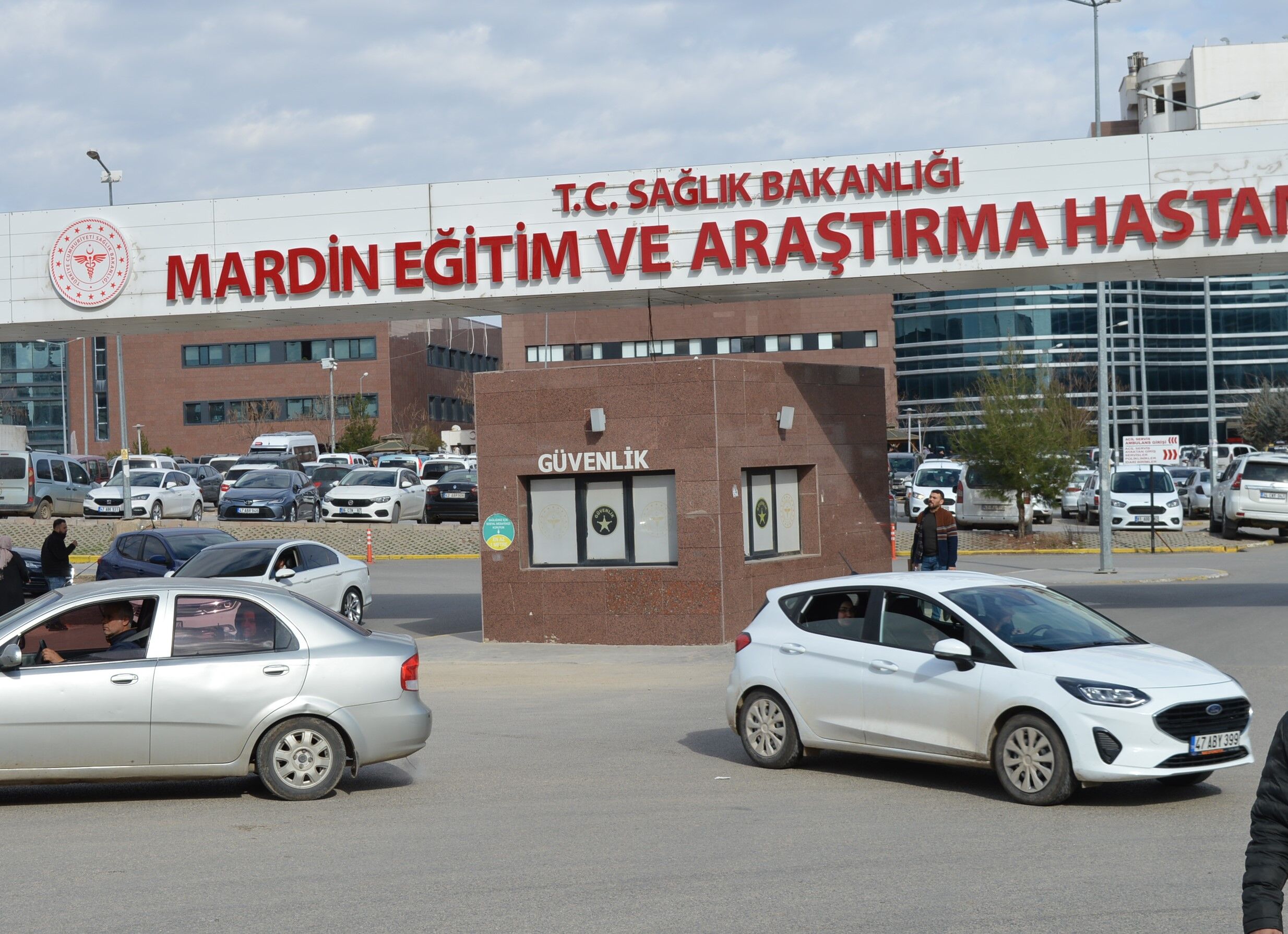 24 Yaşındaki Genç Silahlı Kavgada Hayatını Kaybetti (4)