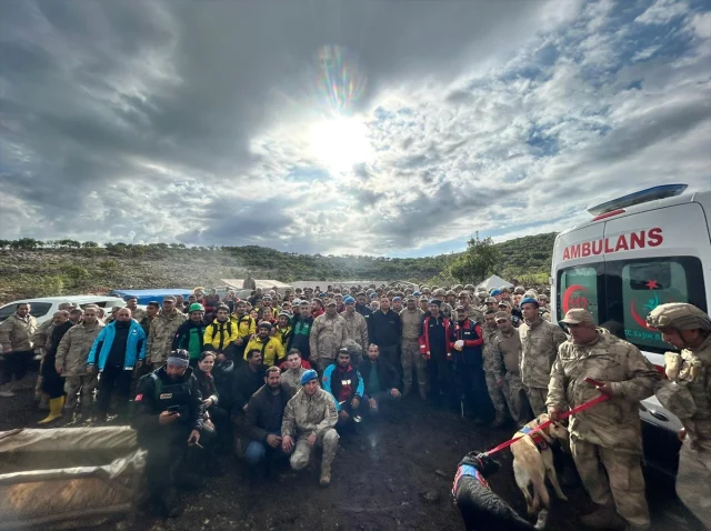 500 Kişi Aradı, 17 Saat Sonra Bulundu! (2)