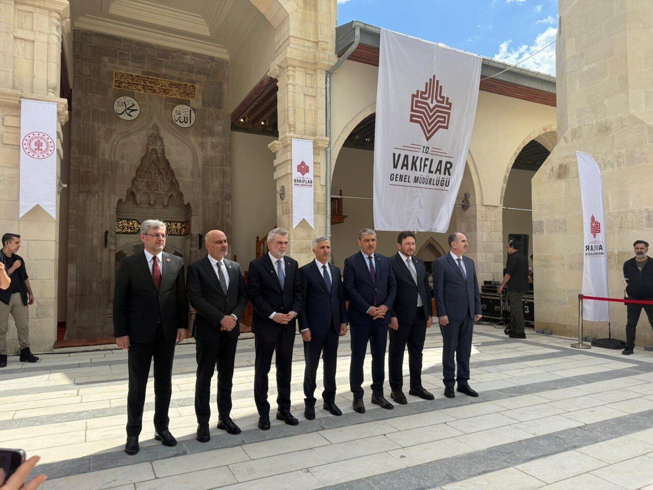 Kahramanmaraş'ta UUlu Camii yeniden ibadete açıldı