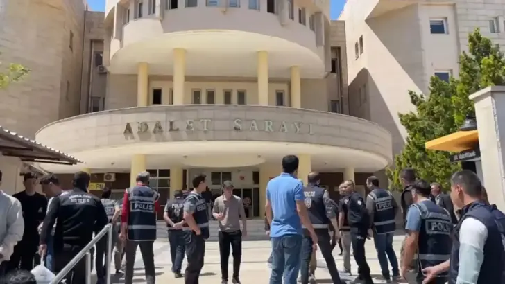 Mezarlıkta varil içinde 21 cenin bulunmuştu: 4 kişi adli kontrolle serbest