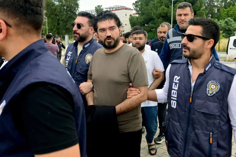 Kütahyalı'nın tutuklandığı yasa dışı bahis operasyonu, şifresi kırılan cep telefonundan çıkmış-1