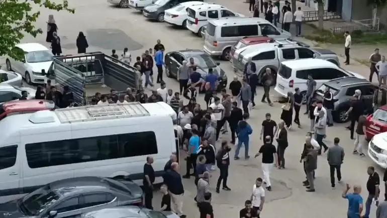 Akraba Aileler Arasında Silahlı Kavga 1 Ölü, 4 Yaralı (4)