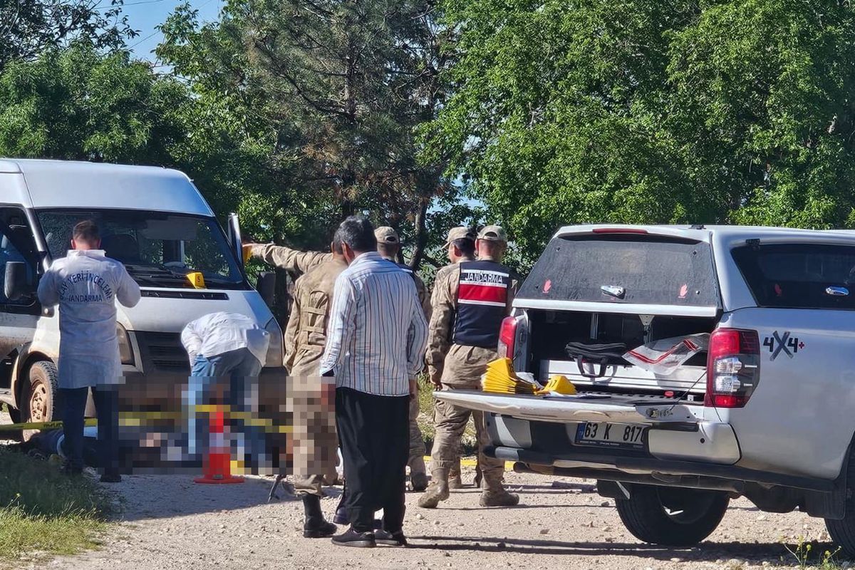 Amca Çocukları Birbirini Vurdu: 3 Ölü, Şüpheli Her Yerde Aranıyor