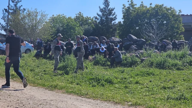 Amca Çocukları Birbirini Vurdu 3 Ölü, Şüpheli Her Yerde Aranıyor (4)