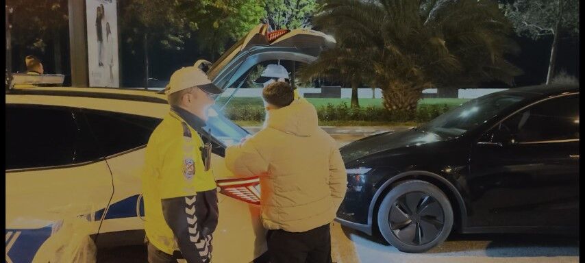 Drift şovu yapan sürücüler yakalandı: 280 bin lira idari para cezası uygulandı-1