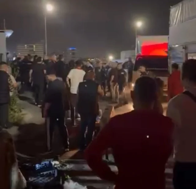 Bayrampaşa Hali’nde Bıçaklı Kavga 12 Polis Yaralandı (5)