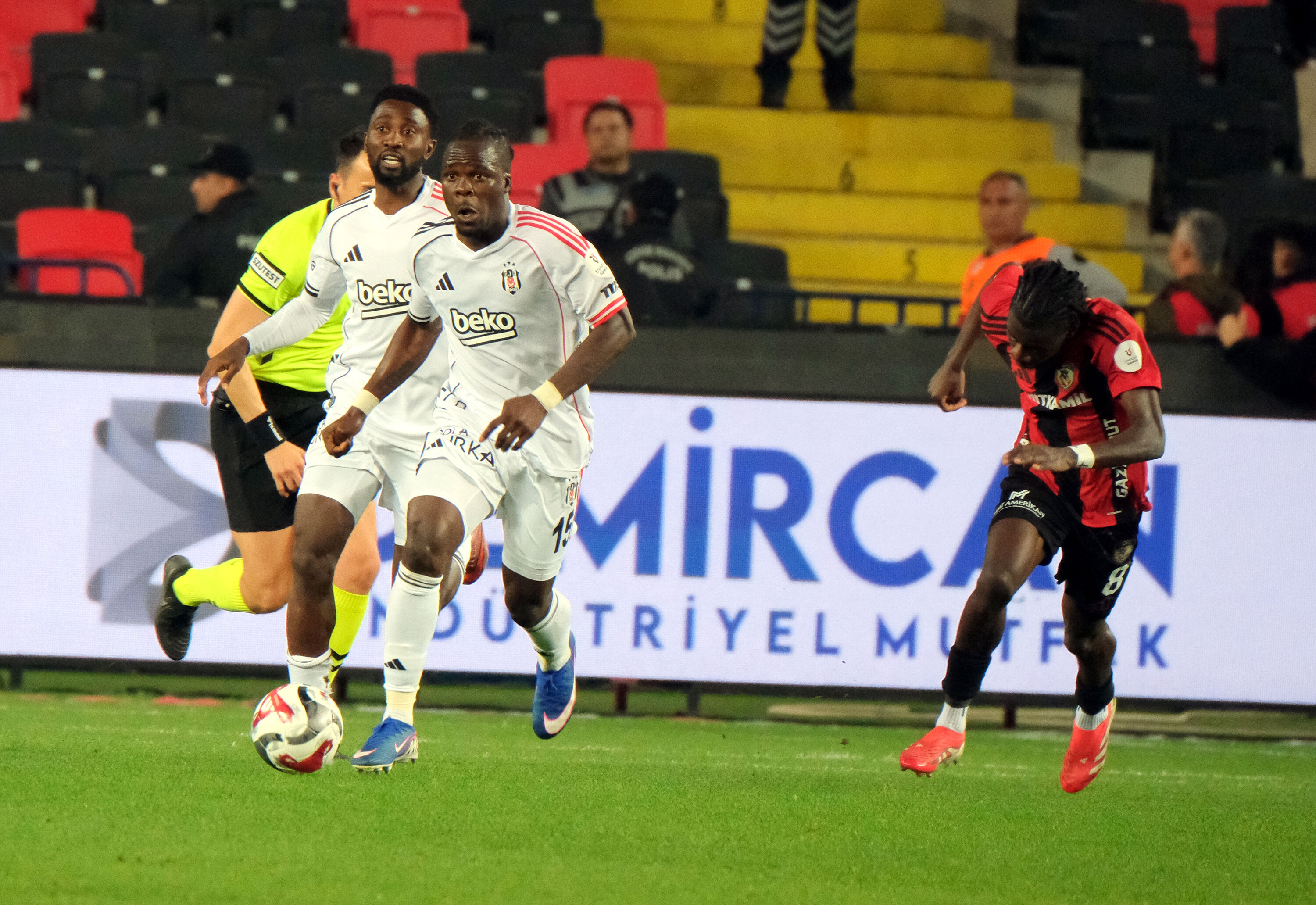 Beşiktaş 2 Kazandı Gaziantep Fk Maç Özeti Ve Goller (3)