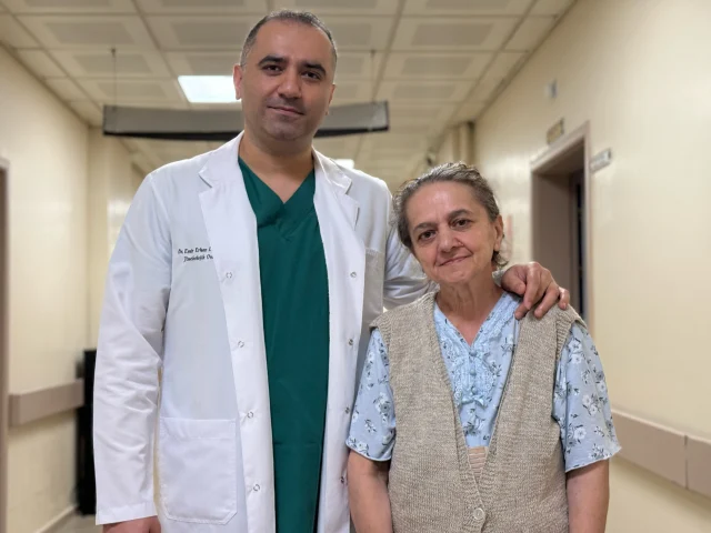 Doktorları Şaşkına Çeviren Vaka Kabızlık Sandı, Karnından 22 Kiloluk Tümör Çıktı (1)-1