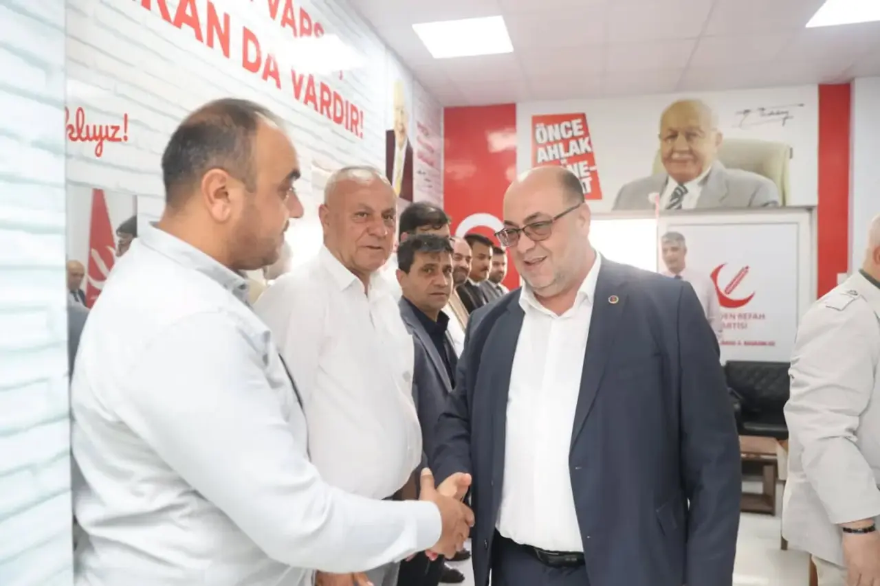 Dulkadiroğlu Belediye Başkanı Akpınar, Yeniden Refah Partisi Teşkilatıyla Bayramlaştı