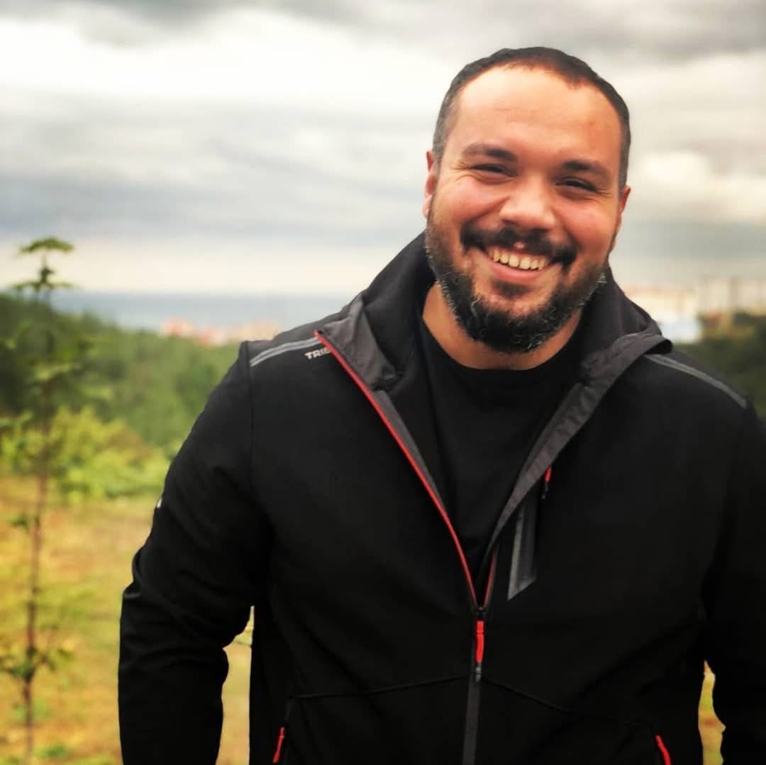 beyin cerrahı Yunus Emre Durmuş