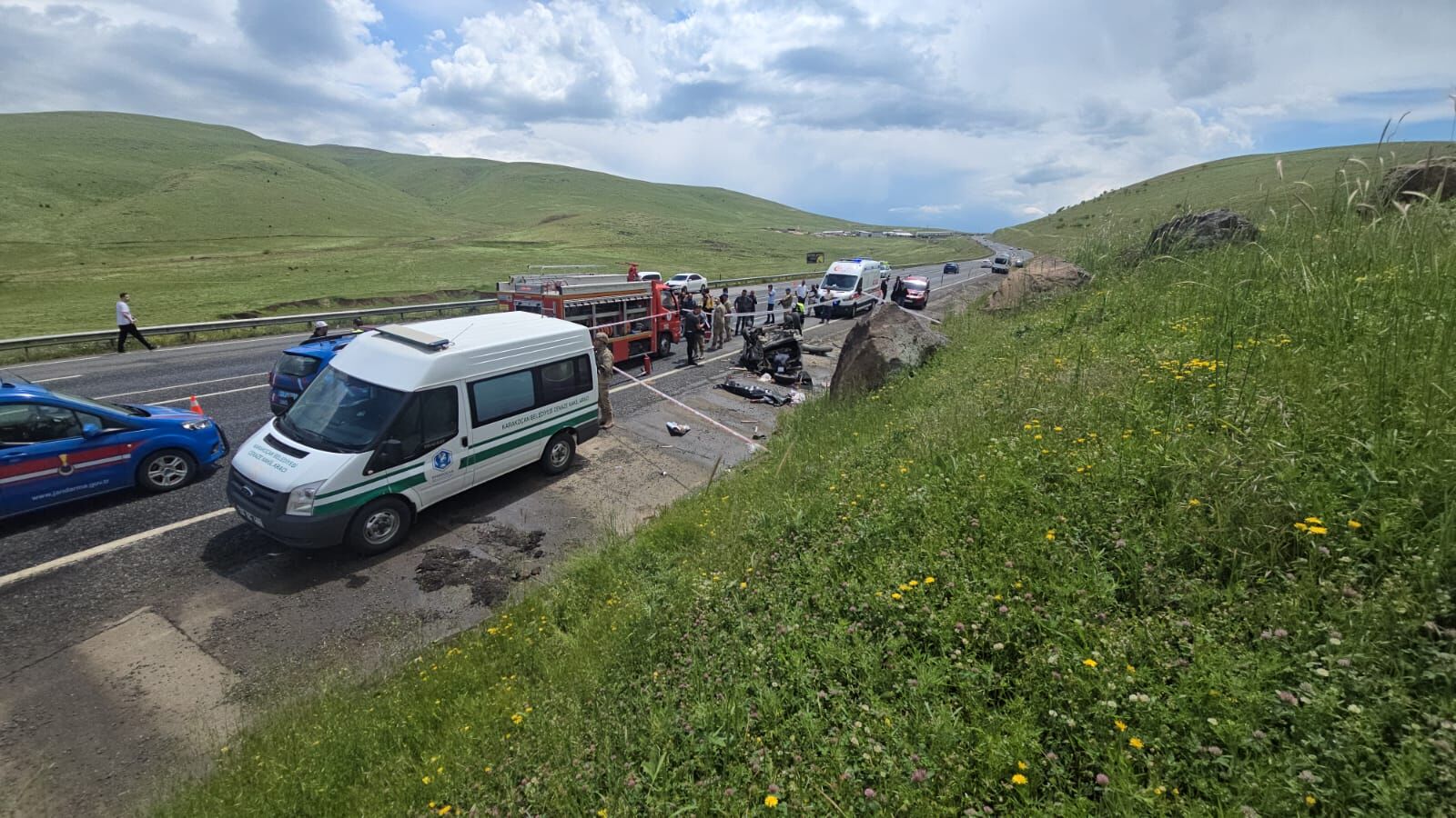 Elazığ’da Takla Atan Otomobilin Sürücüsü Öldü, 3 Yaralı (2)