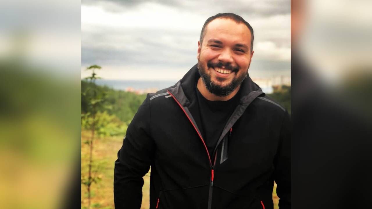Evinde rahatsızlanan beyin cerrahı Yunus Emre Durmuş kurtarılamadı