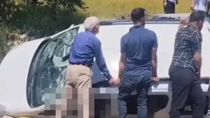 Hafif ticari araca silahlı saldırıda öldü, eşi ve oğlu yaralandı