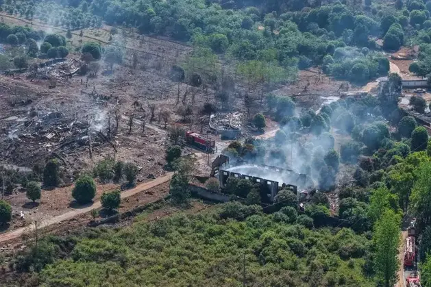 Havai Fişek Fabrikasında Patlama 26 Ölü, 61 Yaralı (2)
