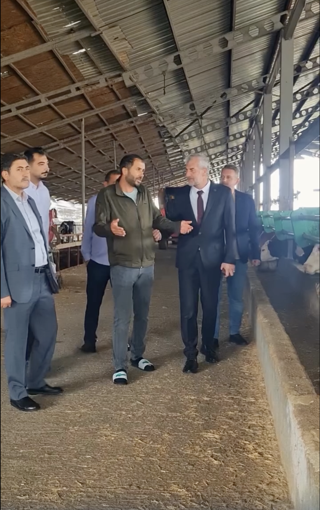 İl Başkanı Kayıran Kurban Yetiştiricileri Ile Buluştu 1
