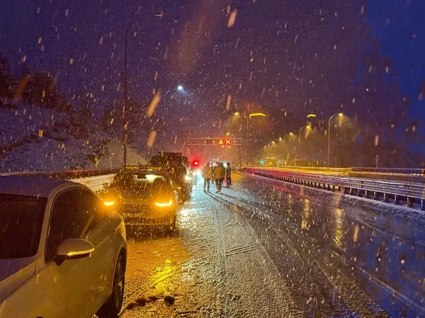 Kahramanmaraş Kayseri Yolunda Sürücülere Kar Uyarısı+