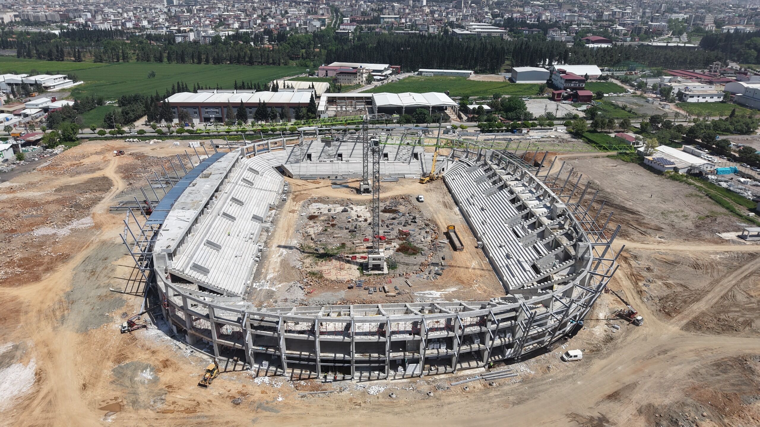 Kahramanmaraş Stadyumunda İnşaatın Yüzde 43’Ü Tamamlandı (4)