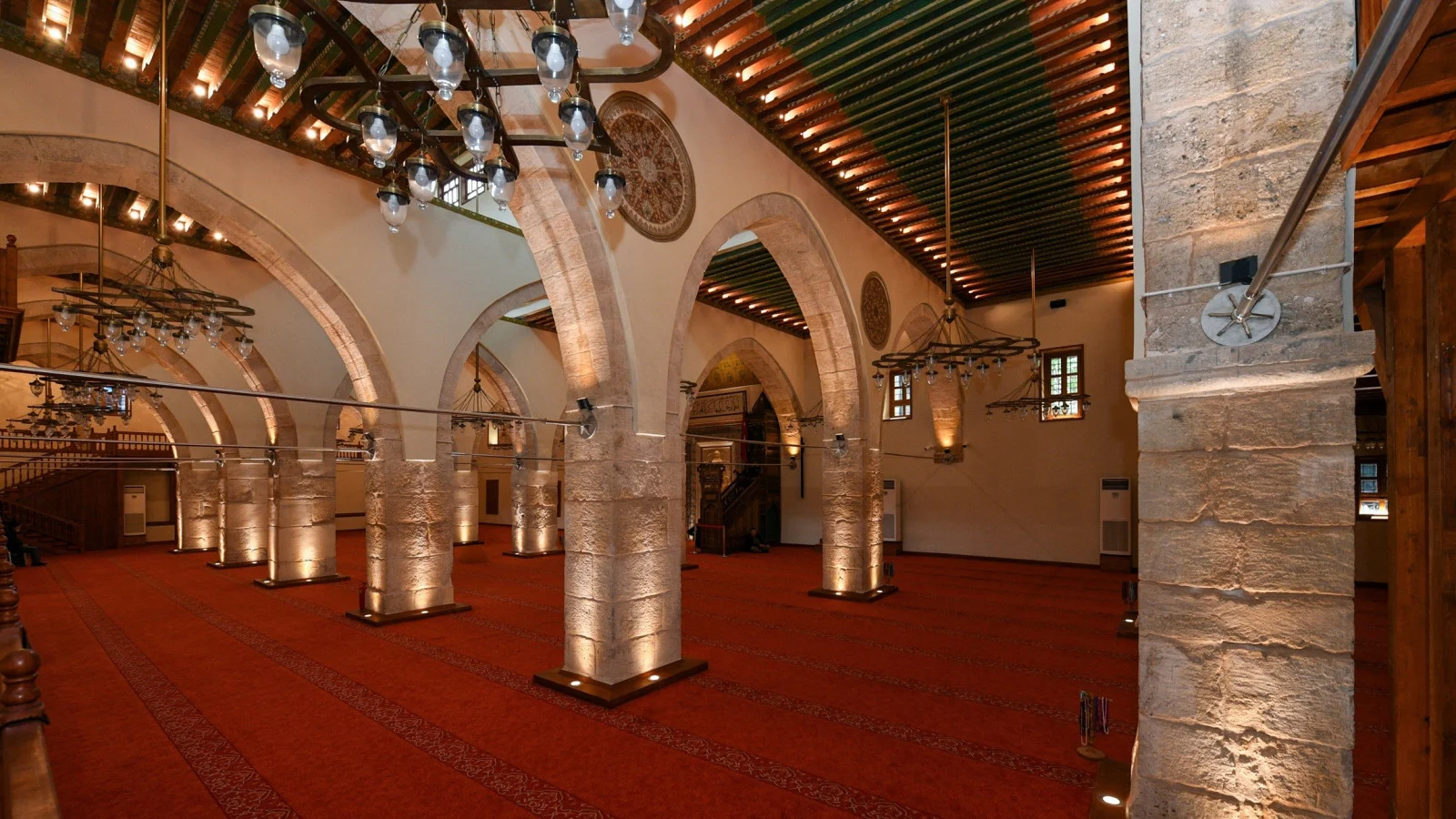 Kahramanmaraş'ta 580 Yıllık Ulu Camii Yeniden Ibadete Açıldı (1)