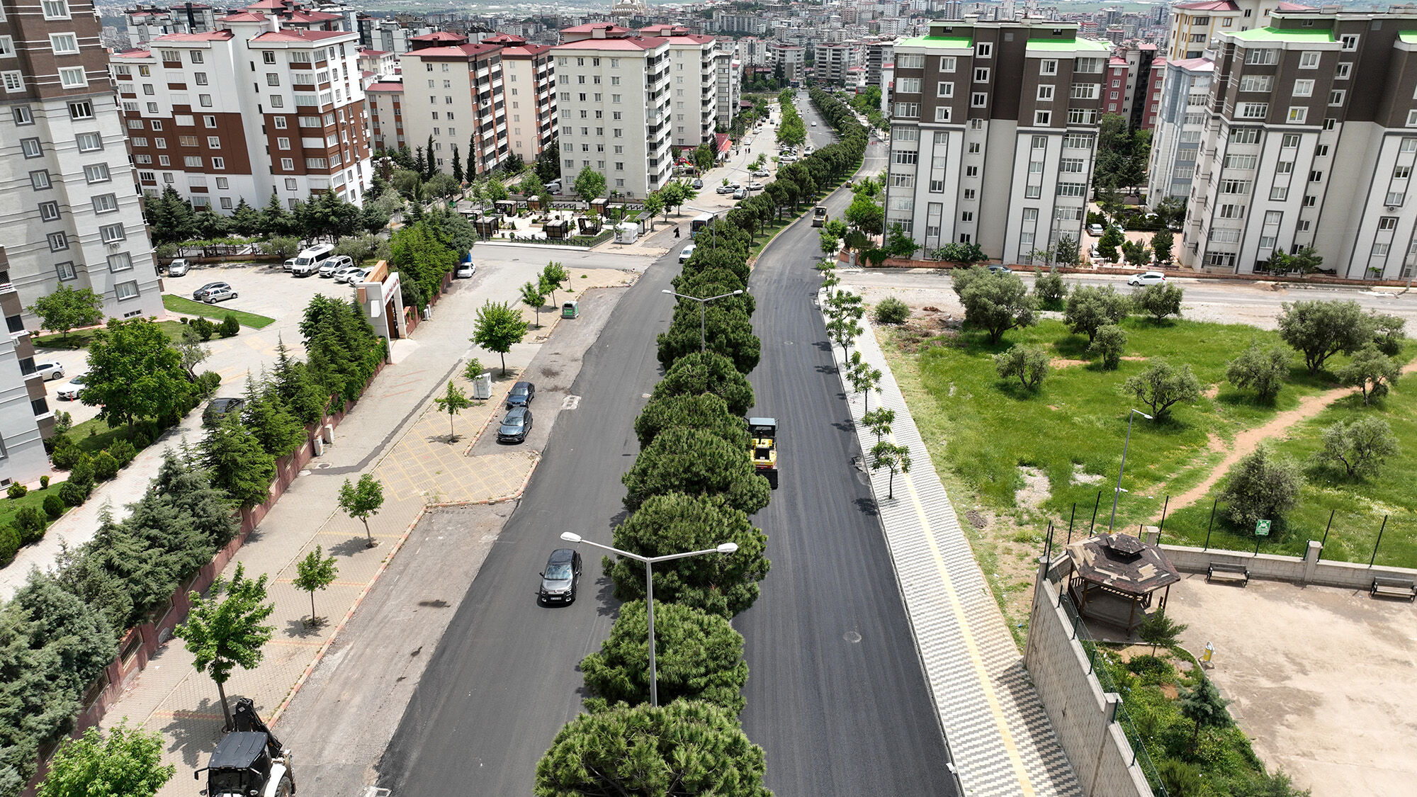 Kahramanmaraş’ta Ahır Dağı Caddesi Baştan Sona Yenileniyor (12)