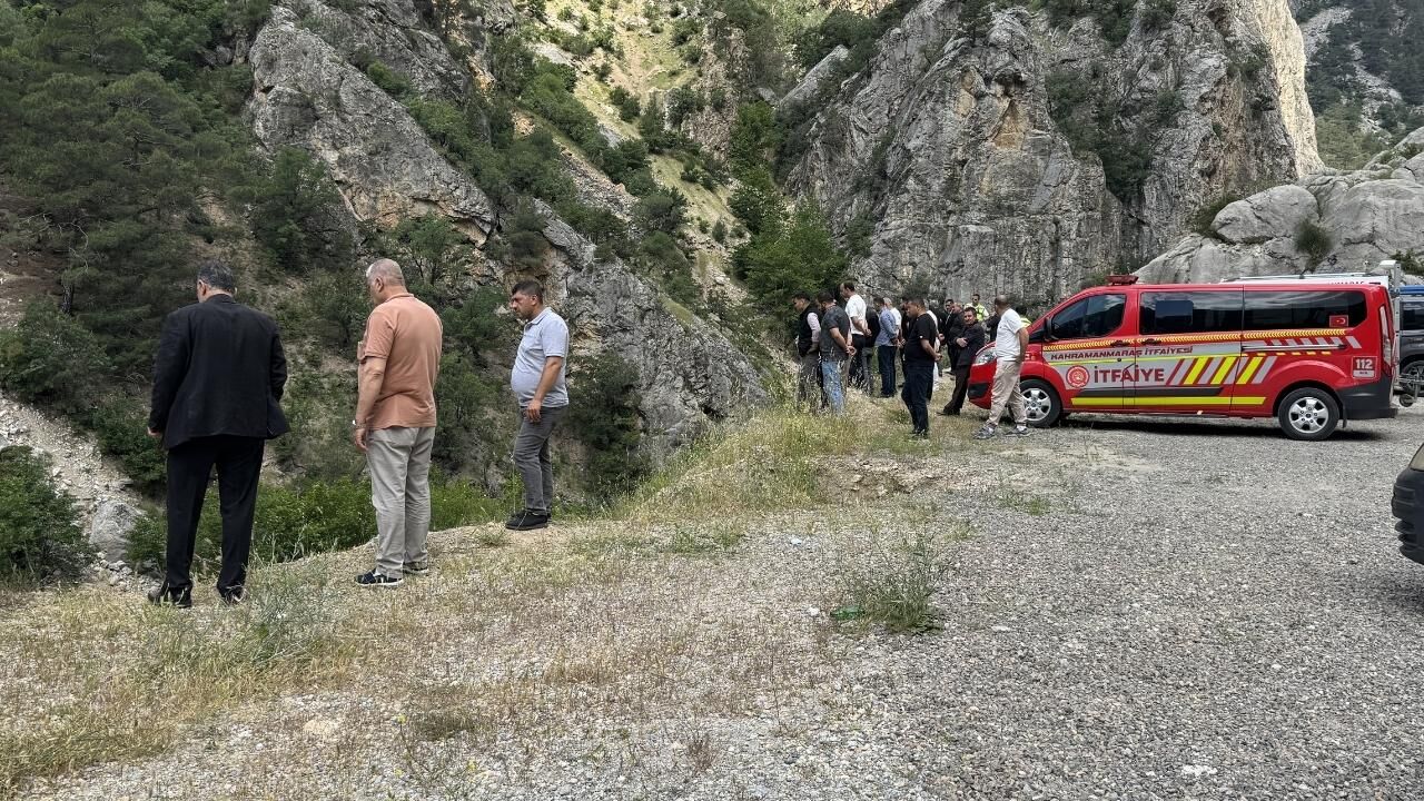 Kahramanmaraş'ta Balık Tutarken Nehre Düştü! 50 Kişilik Ekip Seferber Oldu (1)