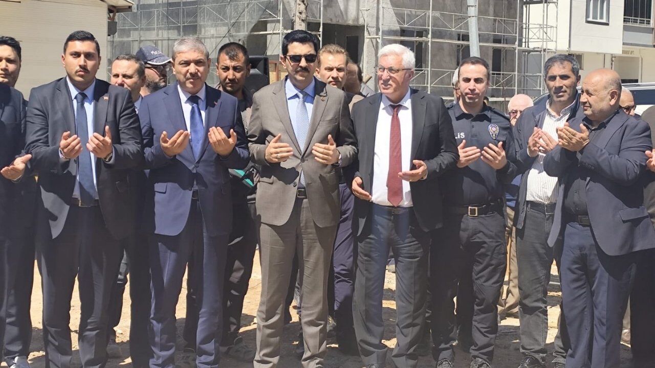 Kahramanmaraş'ta cami temeli atıldı! Cumhuriyet Camii doğuyor