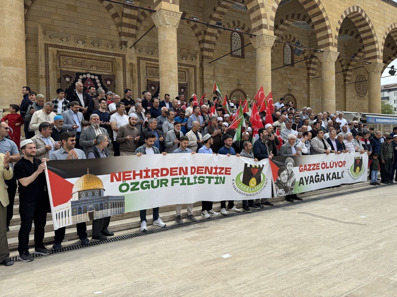 Kahramanmaraş’ta Gazze Yardım Filosuna Müdahale Protesto Edildi (1)