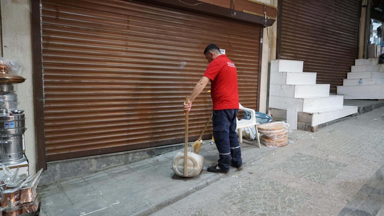 Kahramanmaraş’ta Meydanlar Ve Caddeler Pırıl Pırıl Oldu (5)
