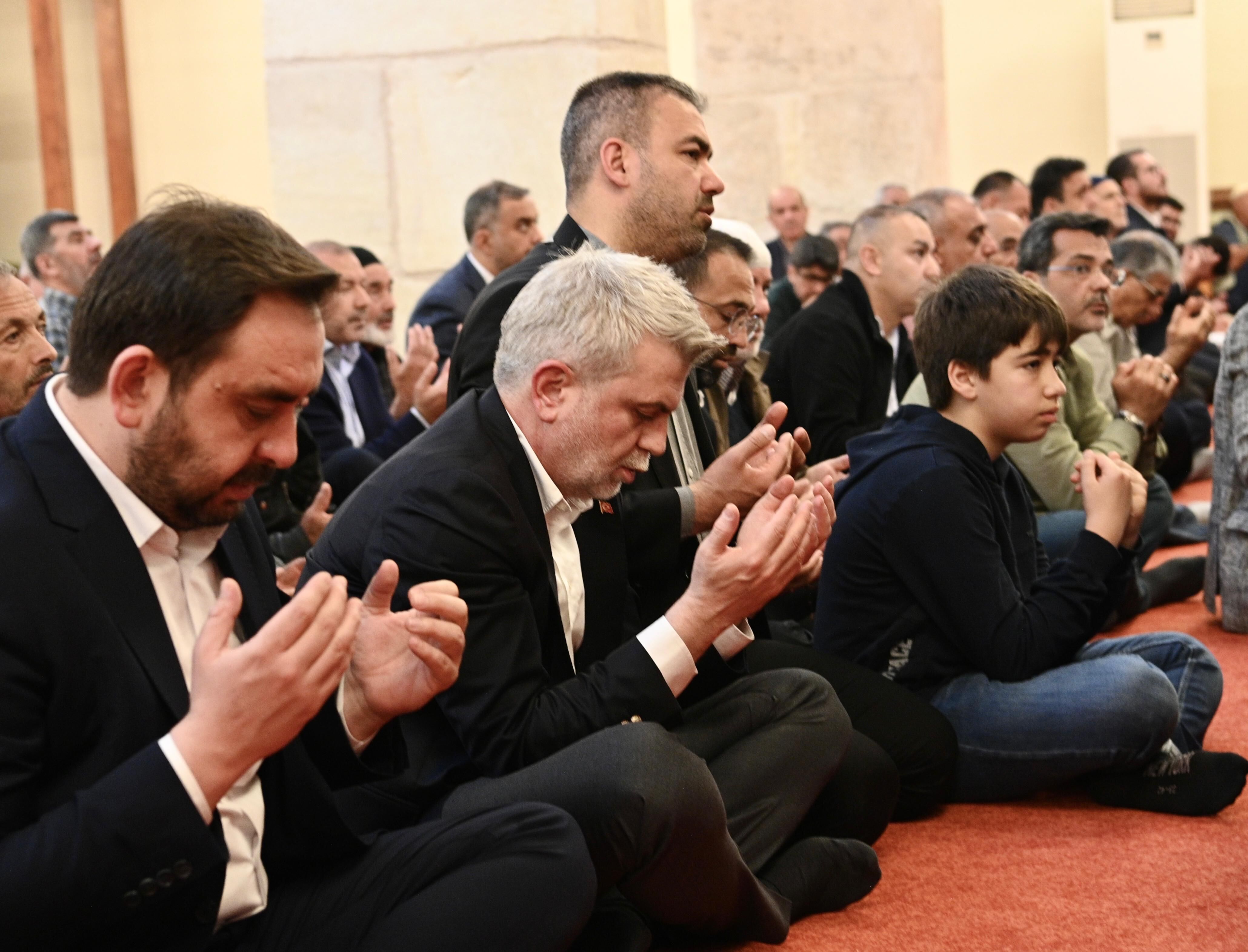 Kahramanmaraş’ta Şehit Ve Depremzede Anneler İçin Mevlid Programı Düzenlendi (6)