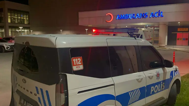 Kayınpeder Ile Damat Arasında Silahlı Kavga 2'Si Ağır 3 Yaralı (1)