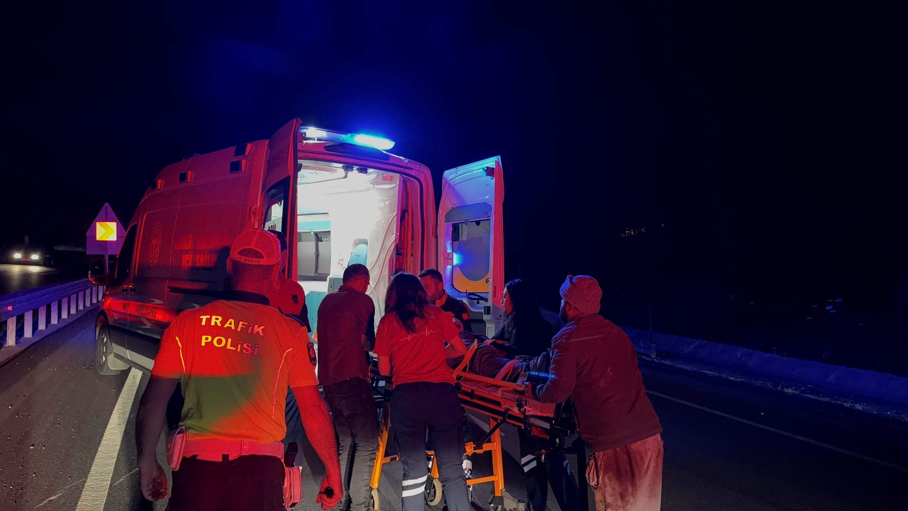 Kontrolden Çıkan Motosiklet Metrelerce Sürüklendi (2)