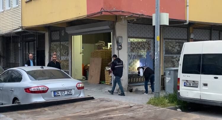 Küçükçekmece’de Sokakta Silahlı Çatışma 2 Şüpheli Yakalandı (2)