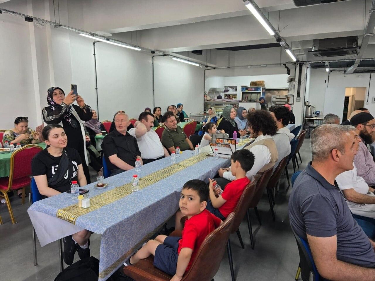 Londra’da Kahramanmaraşlılar Bayramlaştı (4)