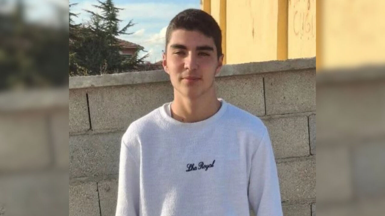 Mutlu Deniz’in Oğlu Berkay Deniz Kimdir, Neden Öldü Ve Ölüm Nedeni Nedir?