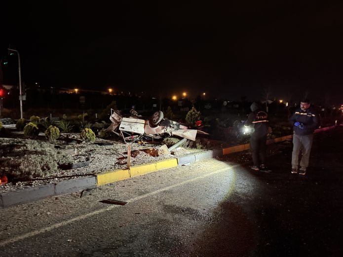 Niğde’de Feci Kaza İki Otomobil Çarpıştı, 2’Si Ağır 4 Yaralı (2)