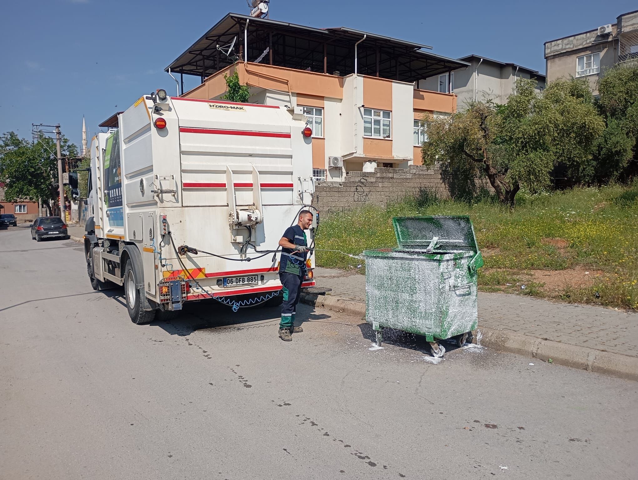 Onikişubat Belediyesi, 288 Personel Ve 65 Araçtan Oluşan Güçlü Ekiple Sahada (2)