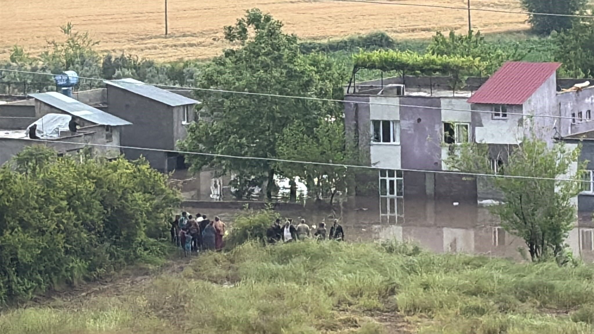 Osmaniye’de Sağanak Felakete Dönüştü Evleri Ve Araçları Su Bastı (1)-1