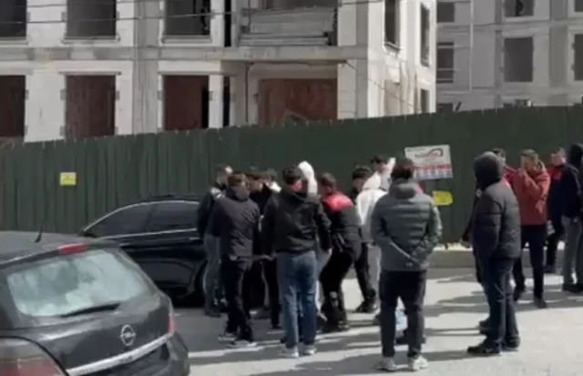 Park Halindeki Araçta 45 Yaşındaki Adam Ölü Bulundu (4)