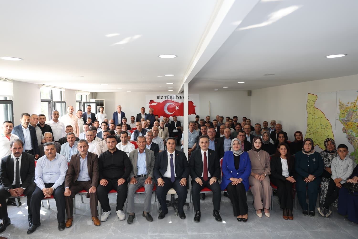 Tbmm İçişleri Komisyonu Üyesi Mevlüt Kurt Kahramanmaraş’ta Bayramlaşma Programına Katıldı (2)