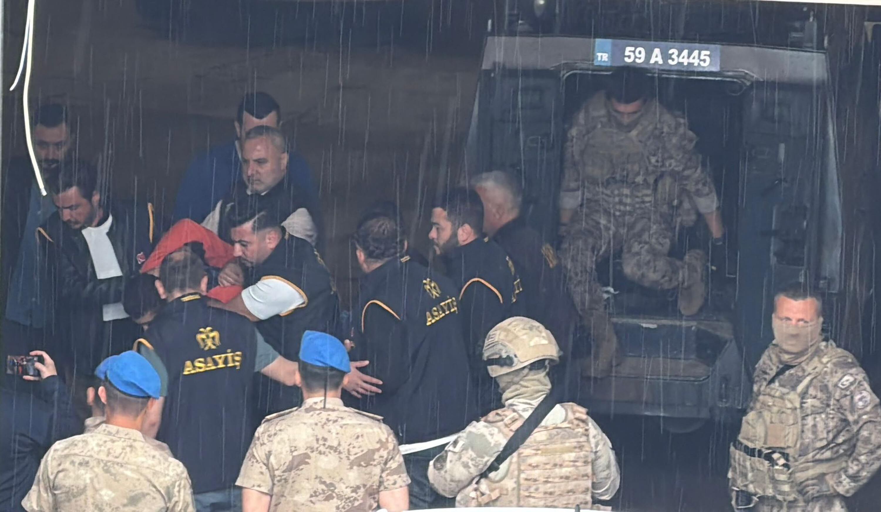 Tekirdağ'da 2 Polis Memurunu Şehit Eden Şüpheli Tutuklandı (2)