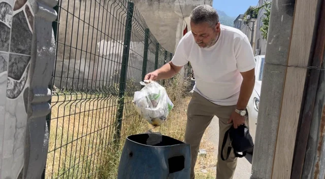 1 Kilo Altın Çöpe Gitti! Didik Didik Her Yerde Arıyorlar
