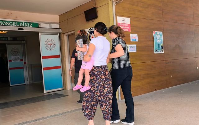 18 Hırsızlık Olayının Şüphelisi Kucağında Bebeğiyle Yakalandı (1)