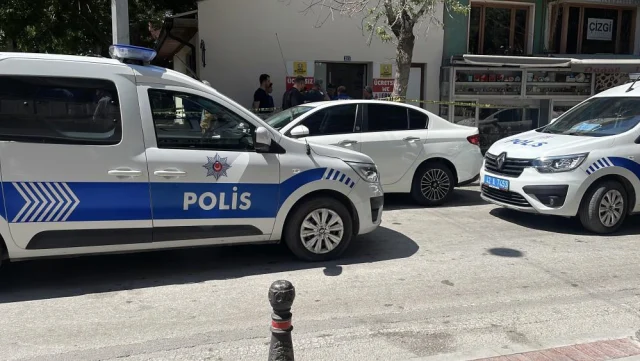 58 Yaşındaki Adam Umumi Tuvalette Ölü Bulundu (2)