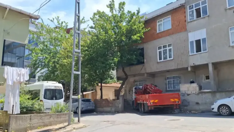 Sancaktepe'de 14 yıl önce boşandığı eski kocasını silahla vurarak öldürdü