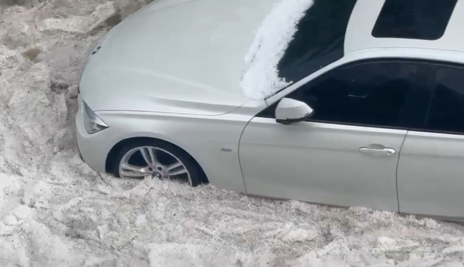 Ankara'da Dolu Ve Sağanak Hayatı Olumsuz Etkiledi (4)