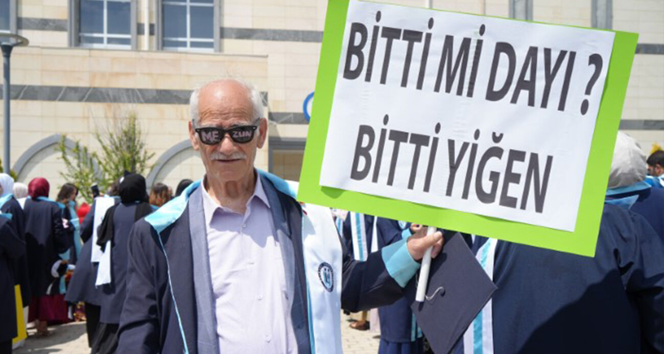 Azmin hikâyesi: 71’inde başladığı üniversiteden 75 yaşında mezun oldu
